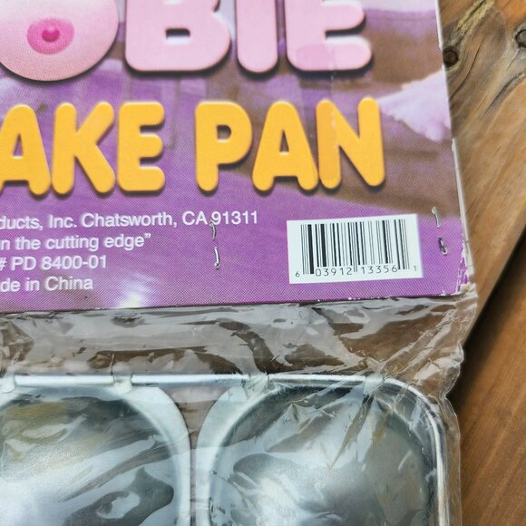 Vintage Boobie Cake Mold Pan Tin Aluminum Baking Tray Cupcakes Retro Bakeware - Picture 3 of 3